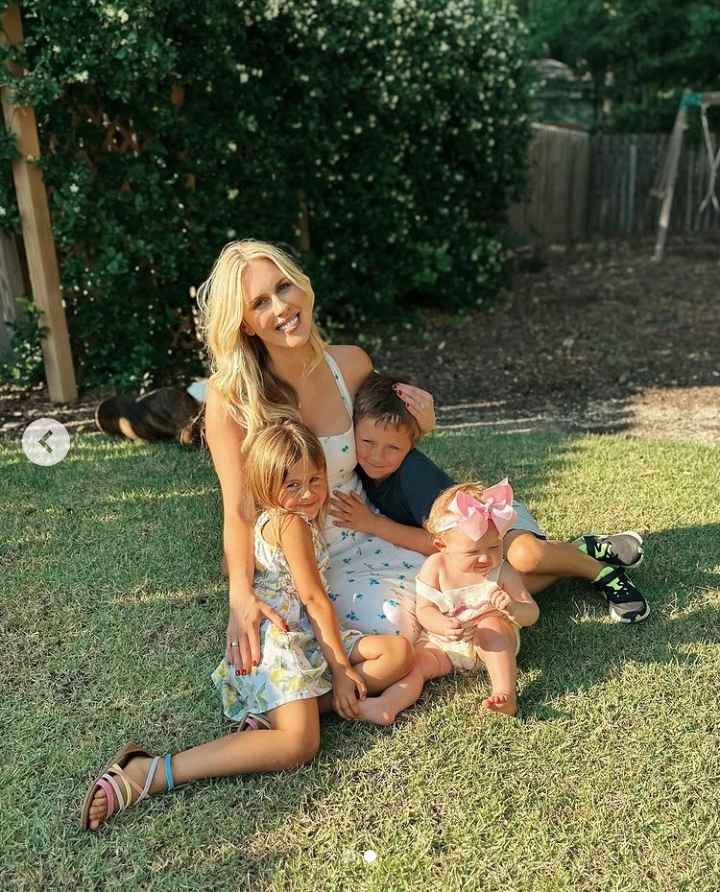 Image - Kayla Rae Reid with her kids, Caiden, Liv, and Georgia. (Source: @kaylaraereid / Instagram). 