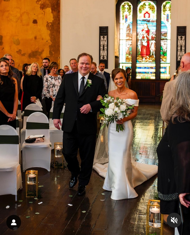 Image - Kayla Marie Sully and her father on her wedding day. Her dad is working her to the aisle. (Source: @kaylamariesully / Instagram). 