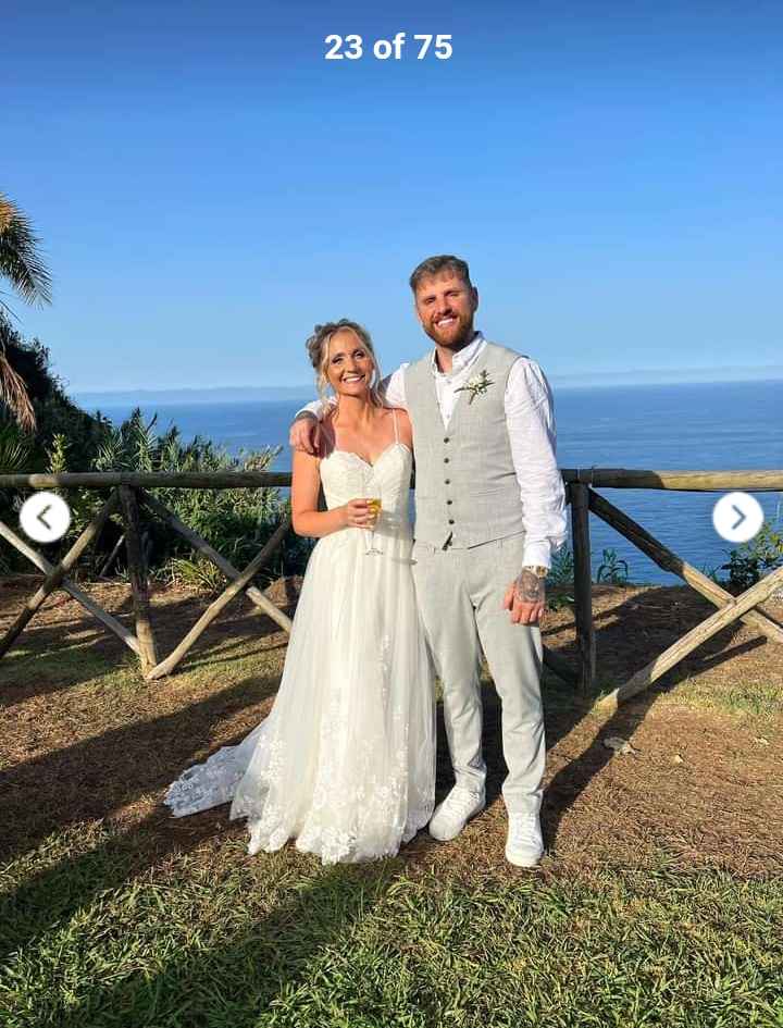 Image - Kristen Hanby with his sister, Natalie Hanby, on her wedding day. (Source: KristenHanby / Facebook). 