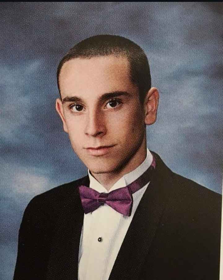 Image - Young Bradley Martyn before he began working out. (Source: @BradleyMartyn / Instagram). 