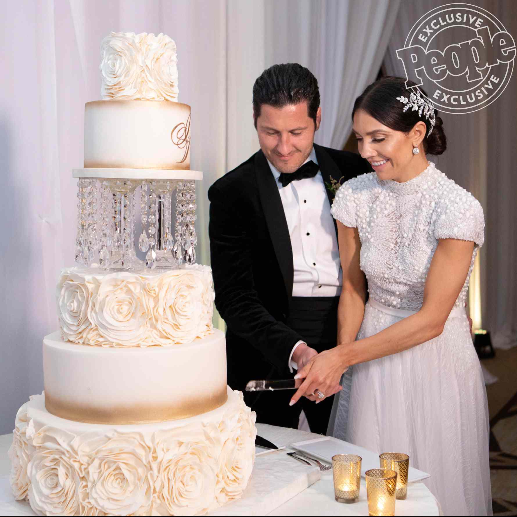 Image - Jenna Johnson in a wedding photoshoot with her long-term boyfriend & now-husband, Valentin Chmerkovskiy.