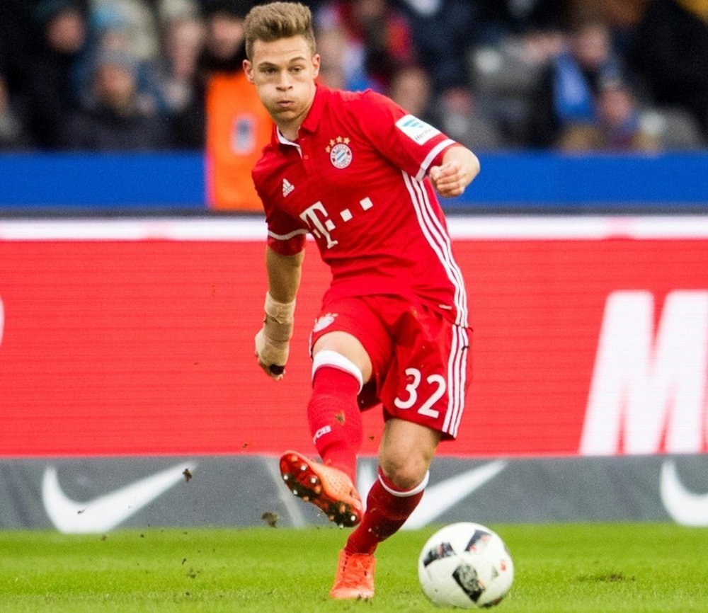 Bayern Munich ‘worried’ over star player as Man City and Barcelona ‘lurk to snatch’ captain